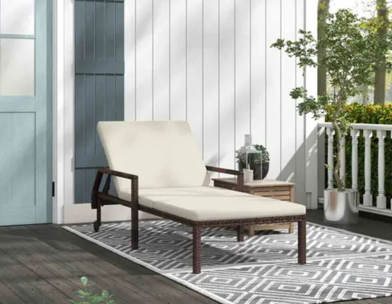 Outsunny Rattan Sun Lounger w/ Adjust Backrest - Cream