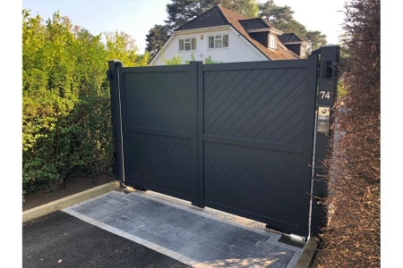 Cambridge Double Swing Flat Top Driveway Gate with Diagonal Solid Infill 4000 x 1600mm Grey