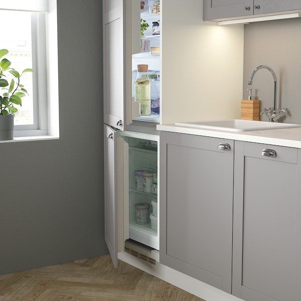 Corner kitchen, white/grey frame + Hoover Appliances + Installation