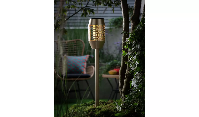 Garden by Sainsbury's Metal Dancing Flame Torch Solar Lights881/8304